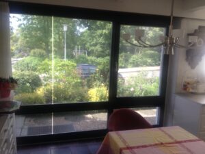 Multirollo® in Berlin als Sonnenschutzrollo + Blendschutz mit Wärmeschutz und UV-Schutz